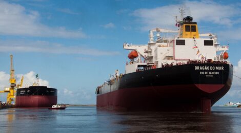 Entidades cobram redução de afretamentos no exterior pela Petrobras