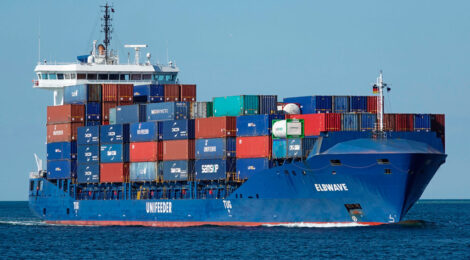 85% dos motores de navios encomendados em 2030 devem ser bicombustível