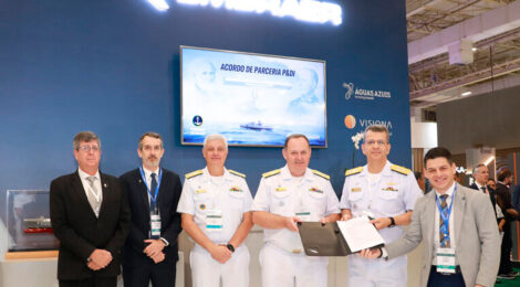 Marinha e Embraer assinam acordo de parceria em inovação