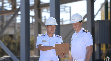 OS DESAFIOS DA INDEPENDÊNCIA TECNOLÓGICA NA CONSTRUÇÃO NAVAL BRASILEIRA