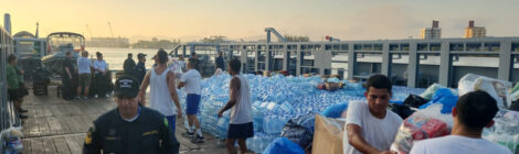 Marinha envia mais um navio com suprimentos para o RS