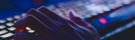 Apagão cibernético atrasa voos e prejudica serviços bancários e de comunicação ao redor do mundo