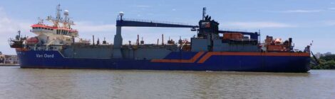 Porto de Itajaí retoma dragagem de manutenção no complexo portuário