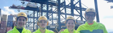 BTP se torna Tecon do Brasil com maior número de mulheres operadoras de bordo