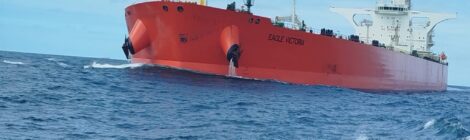 VLCC com 21m de calado é reabastecido na Baía de Todos os Santos