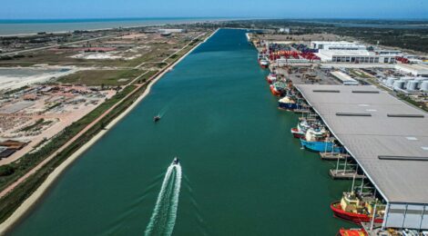 BNDES aprova R$ 239 milhões para serviços em 15 embarcações e obras de estaleiro no Açu