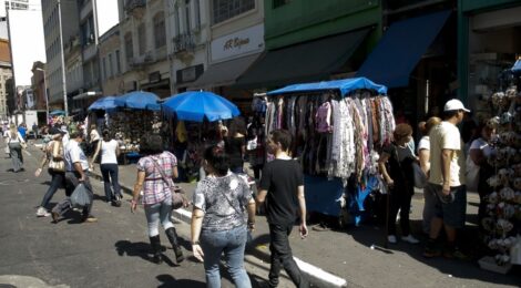 IBGE: taxa de desemprego cai para 5,8%, a menor já registrada