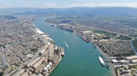 Porto de Santos registra em julho maior movimento de cargas da história