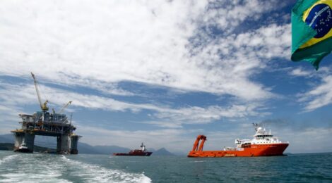 Petrobras adia pela quarta vez licitação de seis navios de acomodação
