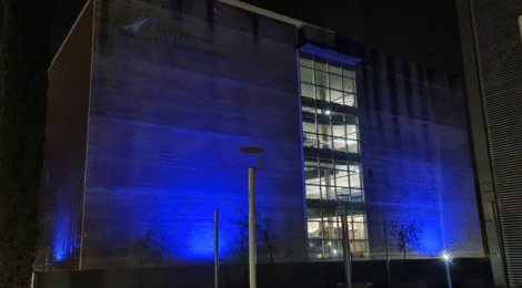 Sede da ANTAQ se ilumina de azul para celebrar o Dia Marítimo Mundial