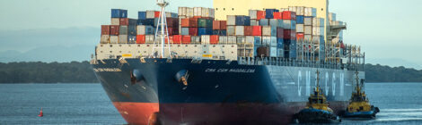 CMA CGM adia cobrança da taxa sazonal sobre cargas transportadas pelo Rio Amazonas