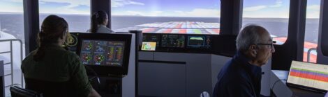 TCP participa de simulação de manobras de atracação no TPN-USP