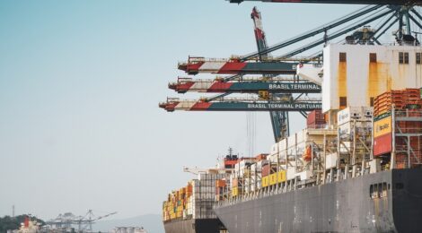 Porto de Santos registra melhor agosto na movimentação de cargas e contêineres