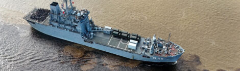 Navio da Esquadra retoma navegação fluvial no Rio Amazonas após 15 anos