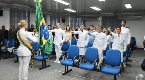 Marinha abre 42 vagas para Oficiais Superiores Temporários