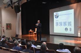 Marinha do Brasil promove palestra sobre geopolítica e conflitos mundiais em Salvador