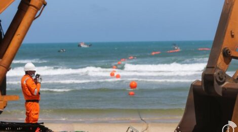 Marinha mobiliza navios, tropas e aeronaves para exercício de proteção de cabos submarinos, em Fortaleza