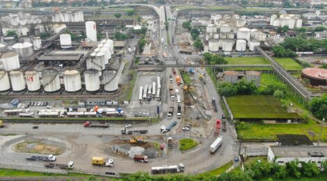 Obras de drenagem na Alemoa provocam desvios da perimetral