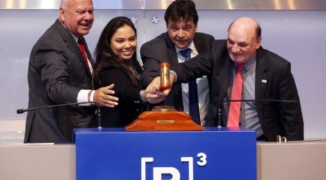 Com oferta de R$ 8,8 bilhões, Petrobras e Shell vencem em consórcio leilão de áreas no pré-sal