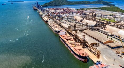 Movimentação nos portos paranaenses avança e soma 61,2 milhões de toneladas até outubro