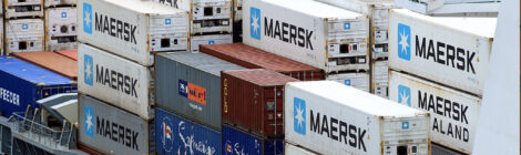 Maersk começa a suspender sobretaxa por desvio do Mar Vermelho em rotas da Ásia para os Estados Unidos