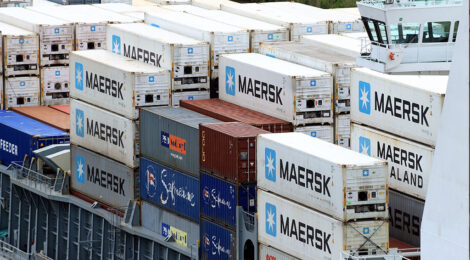 Maersk começa a suspender sobretaxa por desvio do Mar Vermelho em rotas da Ásia para os Estados Unidos