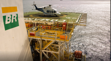 ADS-B avança sobre o mar e fortalece operações offshore no Brasil