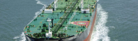 Petroleiros refazem rotas na região do Estreito de Ormuz