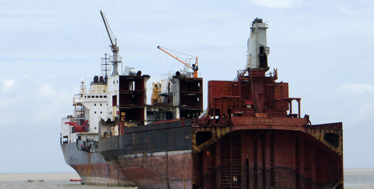 Organizações turcas pedem exclusão de estaleiros de desmantelamento de Aliaga da lista da UE