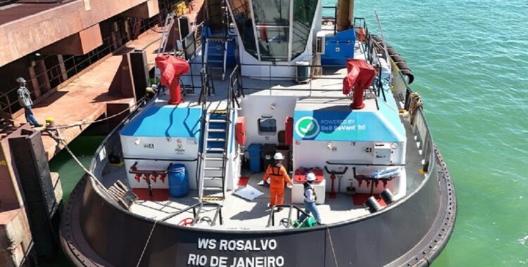 Operação testa abastecimento de biocombustível em rebocador no Açu