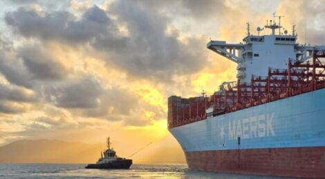 Porto de São Francisco e Sindiporto assinam acordo para implantar sistema de energia sustentável para rebocadores