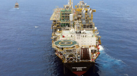 Produção de petróleo e gás atinge 5,5 milhões boe/dia em março