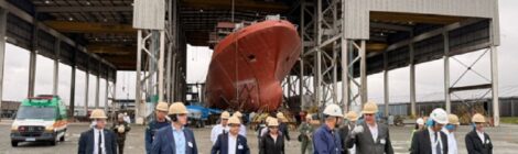Representantes de 21 países visitam obras das fragatas Tamandaré em SC