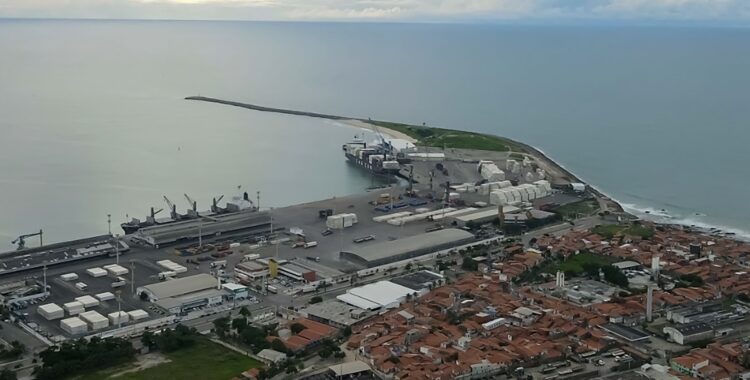 Dados definidos de audiência pública da ANTAQ com foco no arrendamento de MUC05, em Fortaleza (CE)