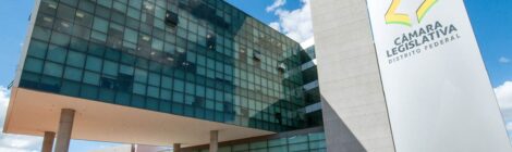 Deputados distritais extinguem jornada 6x1 de terceirizados