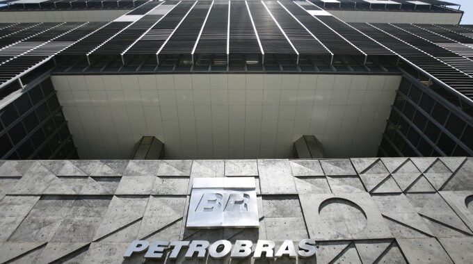 Petrobras e Pemex firmam memorando para cooperação em petróleo, gás e descarbonização no Golfo do México