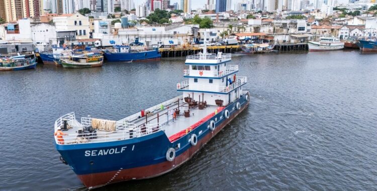 BNB financia navio tanque de 350m³ de combustível para abastecer Noronha