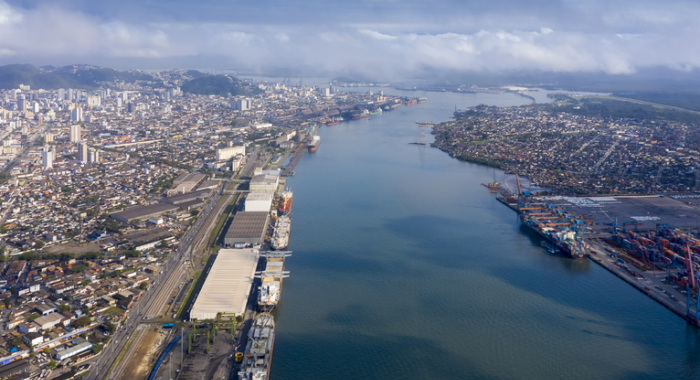 Porto de Santos prorroga desconto em tarifas para “navios verdes” e de cabotagem
