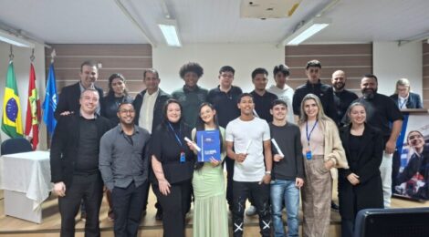 SENAI Itajaí forma primeira turma de Marcenaria Naval e Náutica para atender demanda de um dos principais polos da indústria naval do Brasil