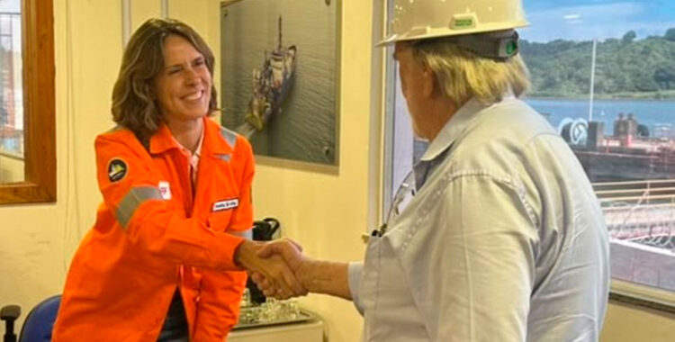 Saam Towage detalha plano de renovação da frota brasileira após encomenda de quatro rebocadores à Belov