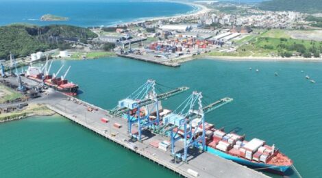 Santos Brasil implanta novo sistema operacional no Tecon Imbituba