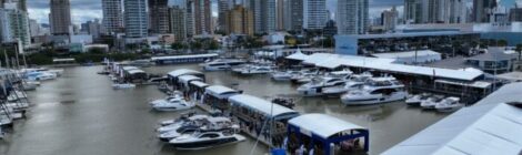 Itajaí recebe nesta quinta mais um Boat Show com cerca de 60 barcos, passeios de vela, telão da Copa e lazer para famílias