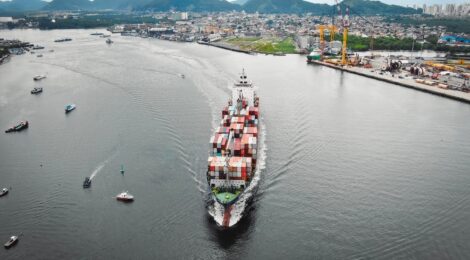 Porto de Santos alcançará neste ano marca acumulada histórica de 100 milhões de TEU