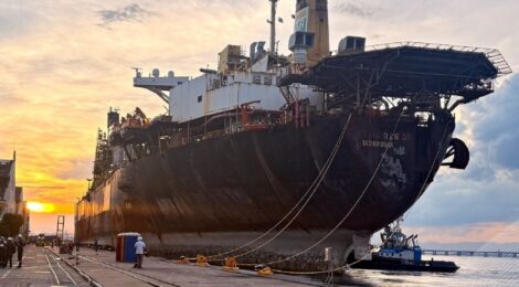 Petrobras procura empresa para costamento e serviços em plataforma