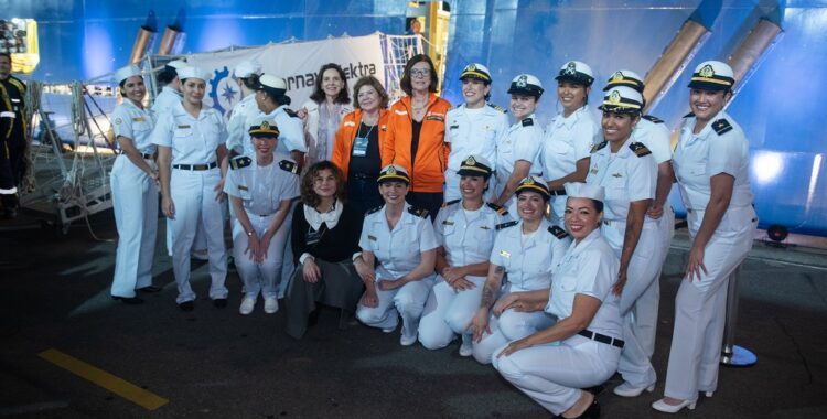 Tripulação formada exclusivamente por mulheres é destaque do 'Starnav Elektra'