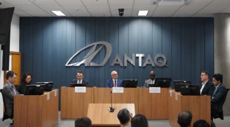 Audiência pública reúne contribuições para concessão do canal de acesso ao Porto de Santos