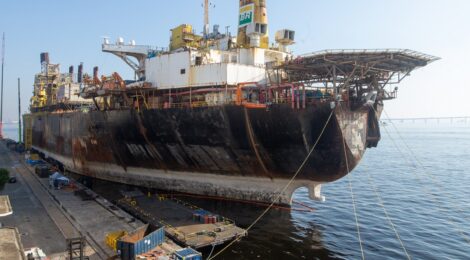 Petrobras mantém em aberto o destino da P-35