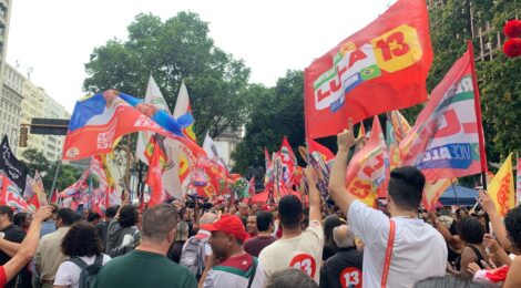 SINCOMAM caminha com Deus e com Lula!