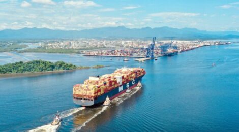 MSC teria encomendado mais seis meganavios a GNL